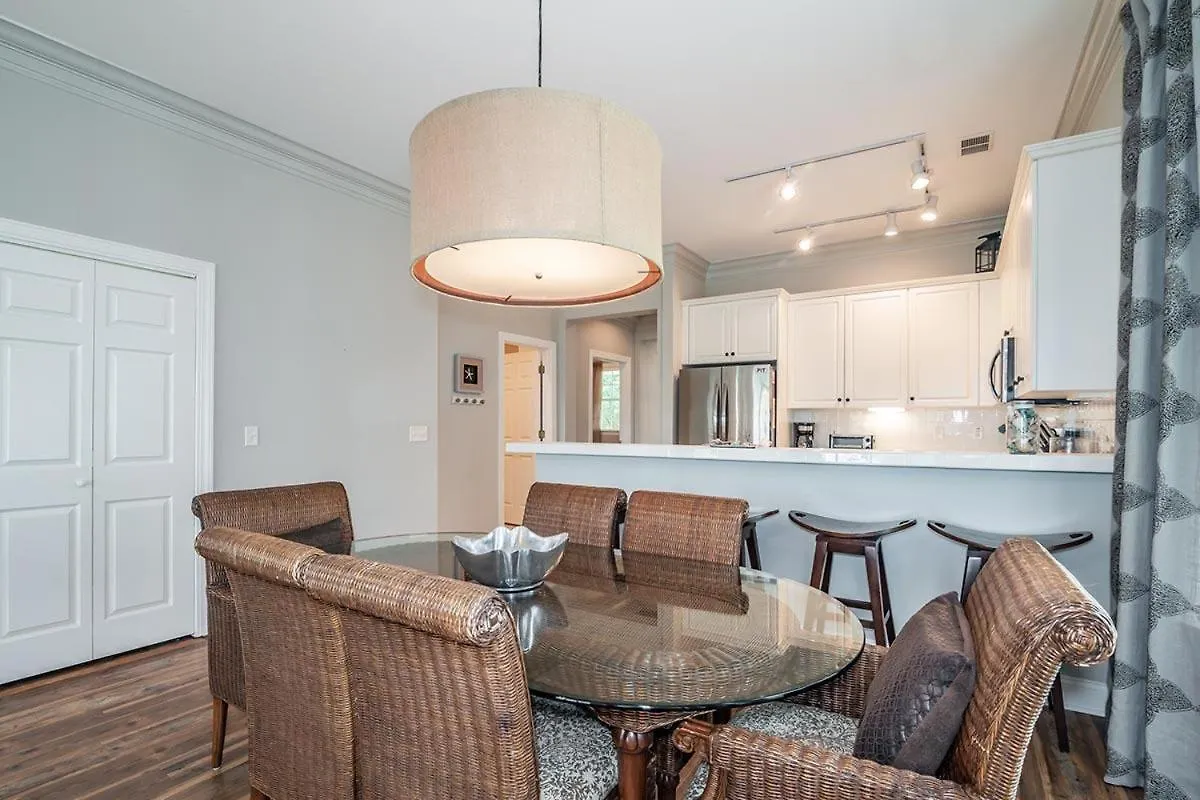Villa Bright And Airy 3br Marsh Views Outdoor Pool