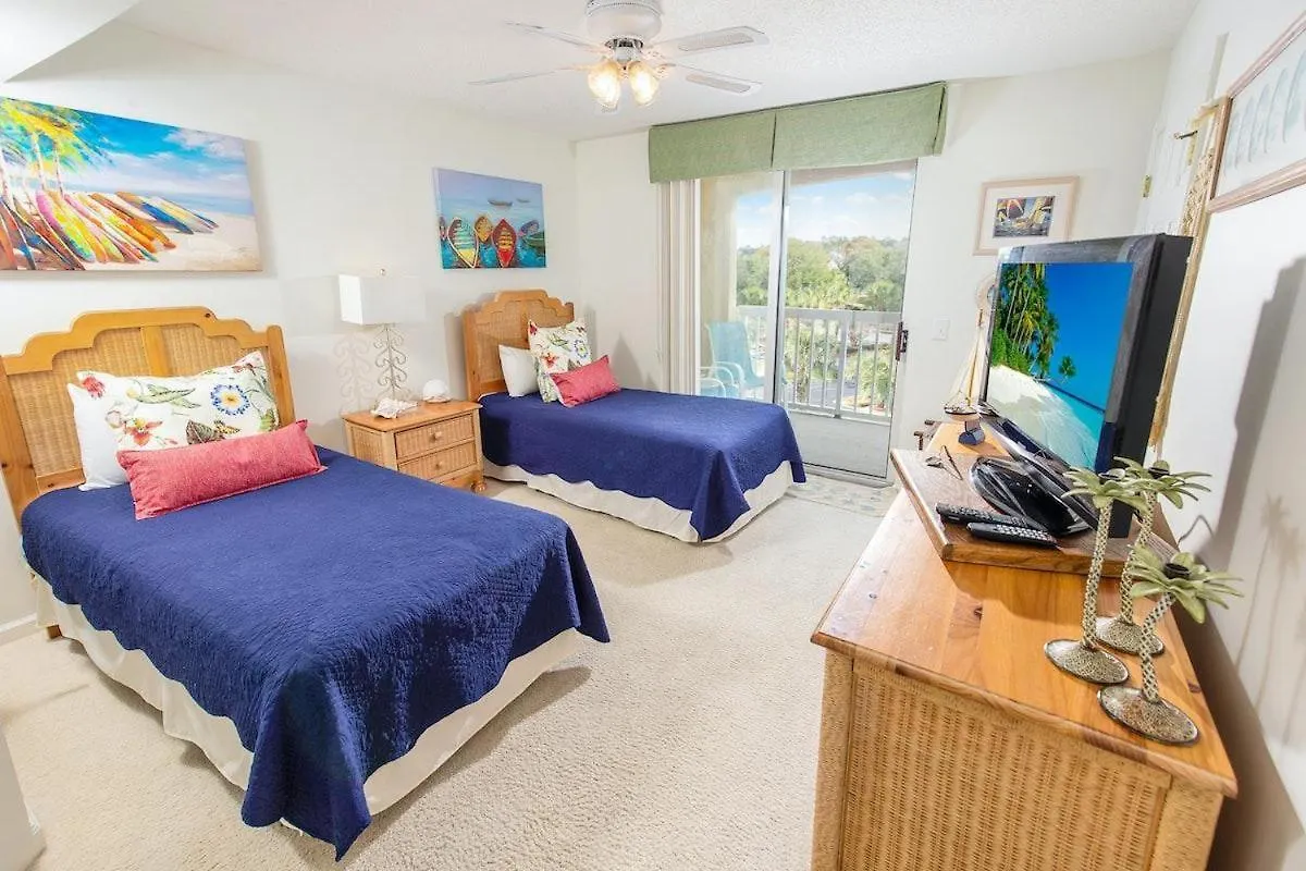 Oceanfront Paradise: 3 Bdrm Condo, Holiday home Pawleys Island