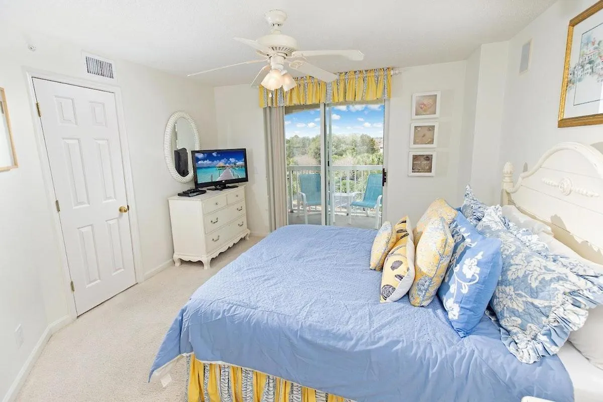 Oceanfront Paradise: 3 Bdrm Condo, Holiday home Pawleys Island