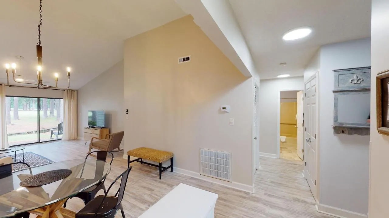 Holiday home Tall Pines River Club Golf Views *