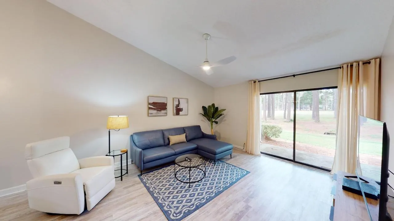Tall Pines River Club Golf Views Holiday home *