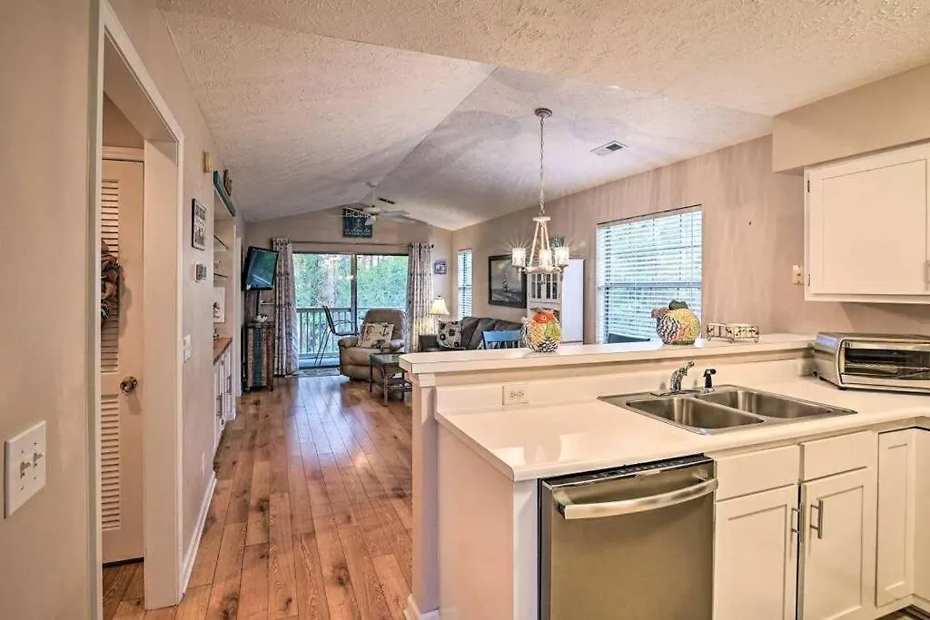 Pet Friendly! True Blue Golf! Apartment *
