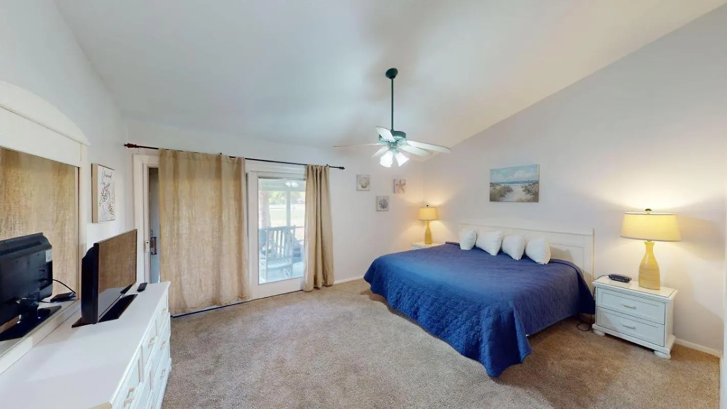Escape To Mesmerizing Magnolia Run 2br 2ba