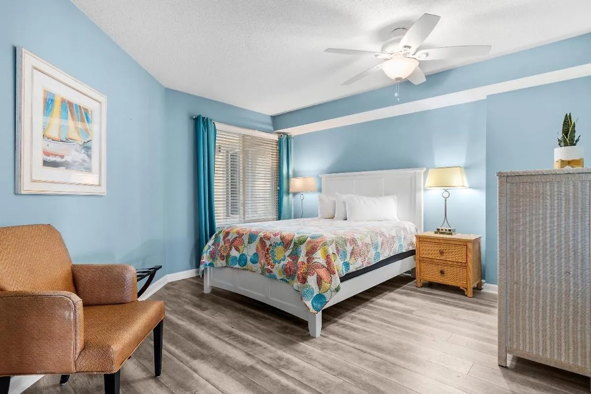 Holiday home Beachfront Oasis At Litchfield By The Sea: 3 Bdrm *
