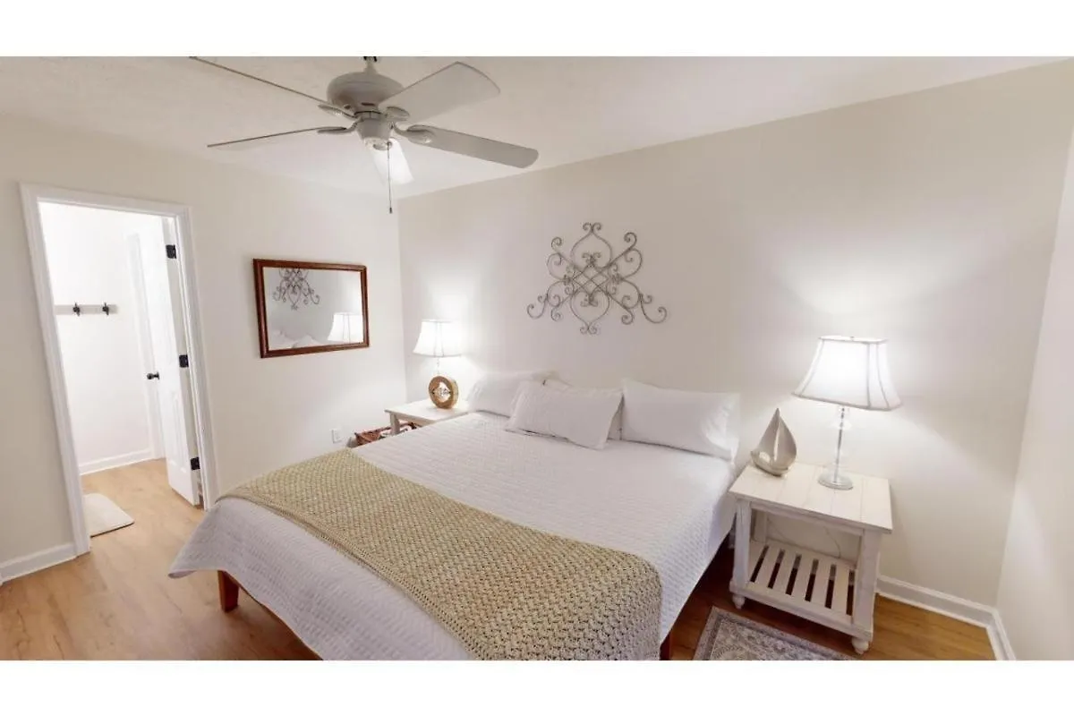 Golfers Dream 2 Bedroom At True Blue Villa