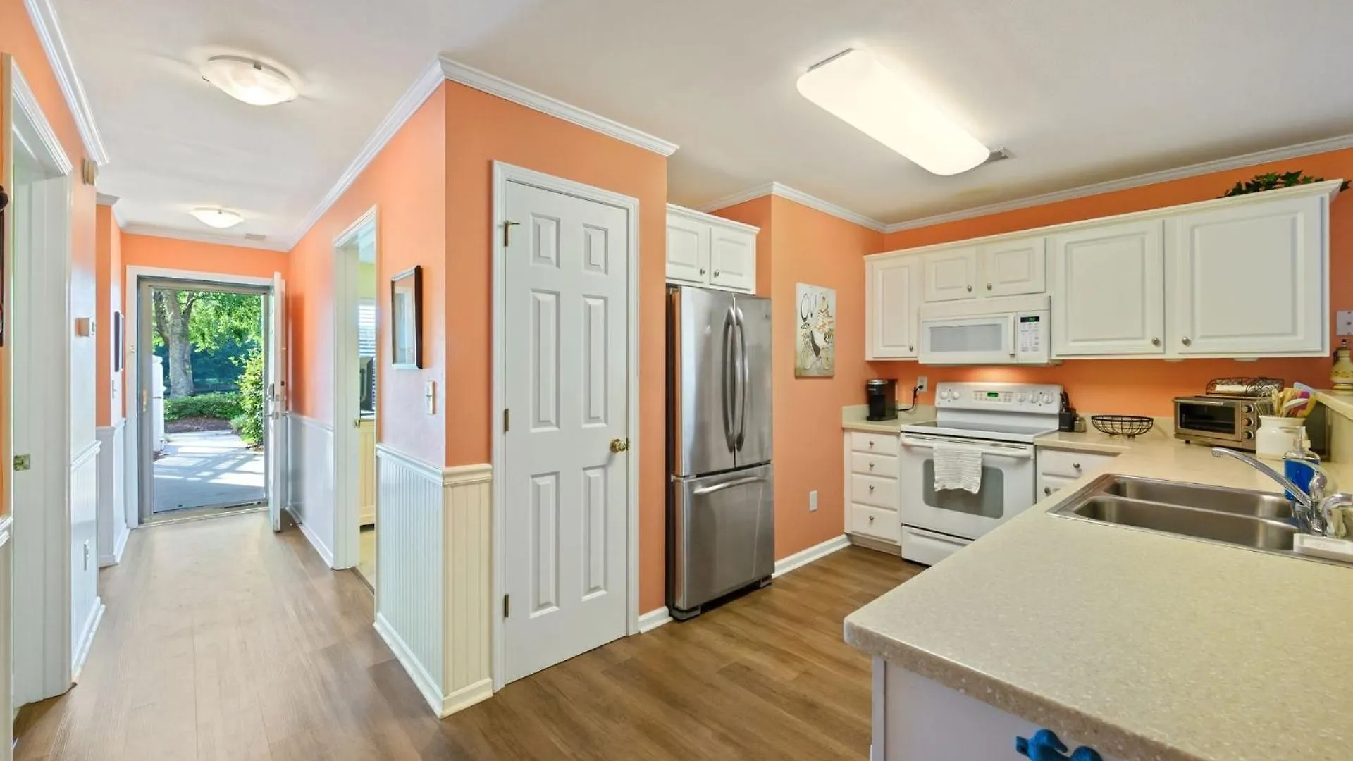Ground-floor 3-bedroom With Stunning Golf Course Views, Apartment *