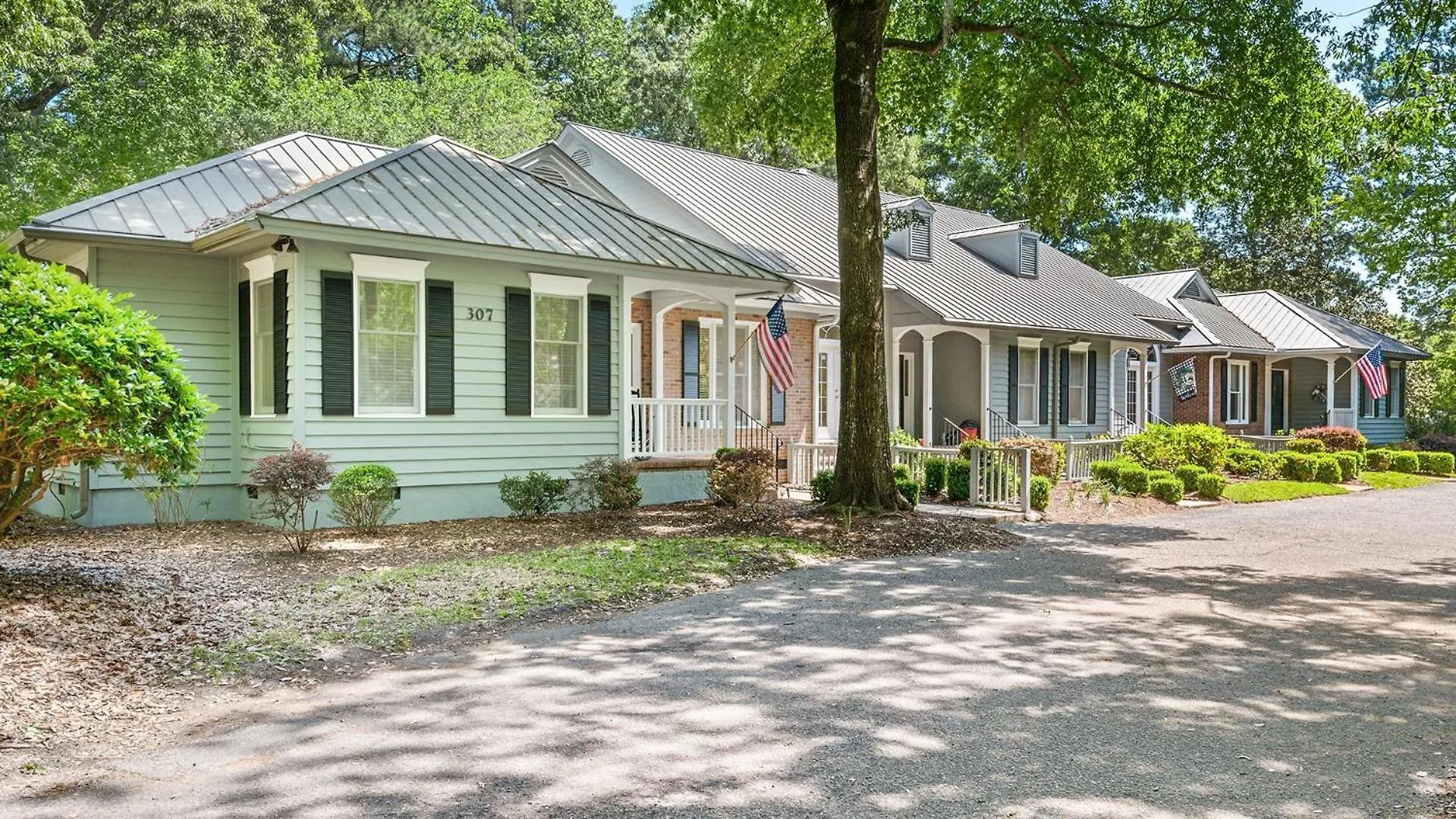 Country Living At Live Oaks Retreat Apartment