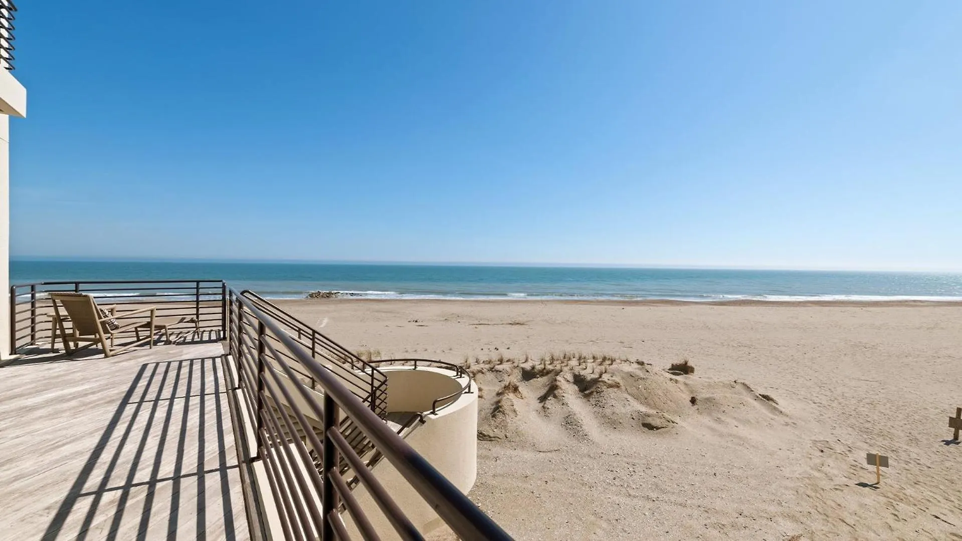 Oceanfront Modern Dream Home * Pawleys Island