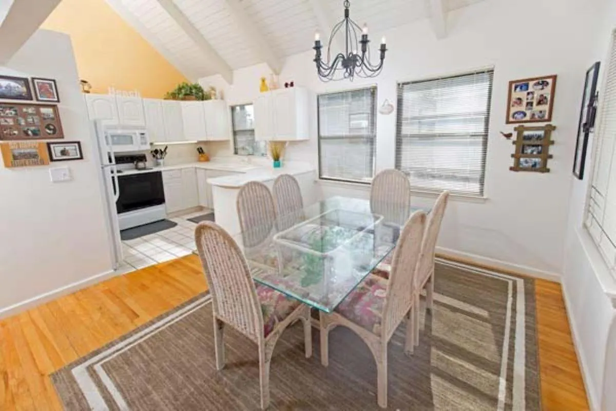 Oyster Catcher Oasis 3br Roof Balcony Holiday home *