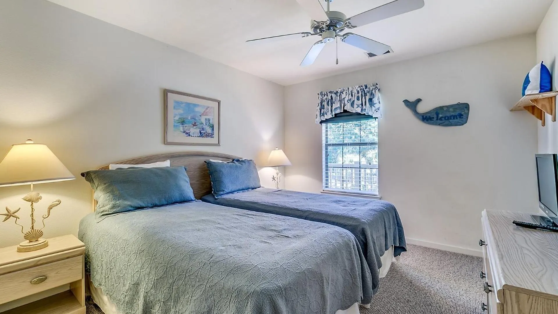 Fifty-seven Sea Spacious And Beautiful Overlooking Pond And 4th Hole