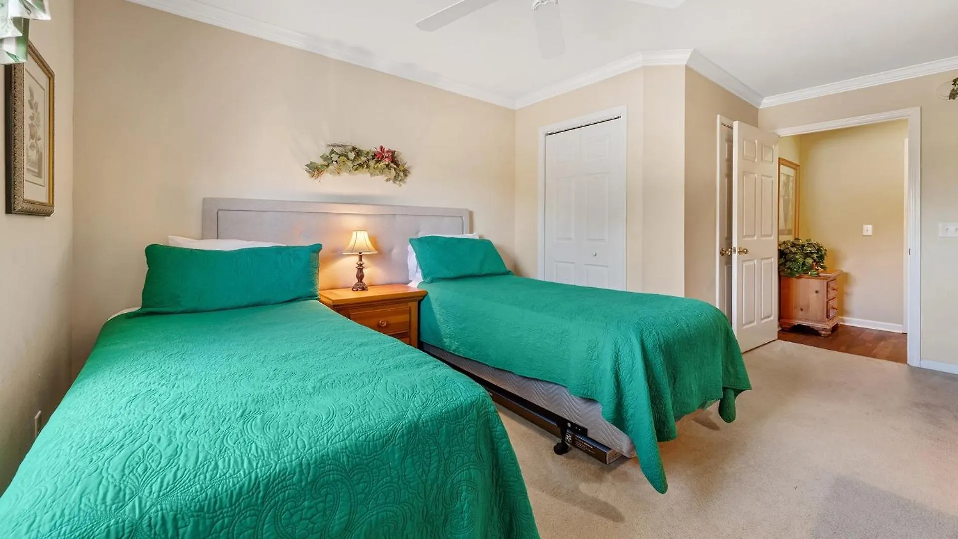 10th Hole Condo- Great Golf Getaway Apartment Pawleys Island