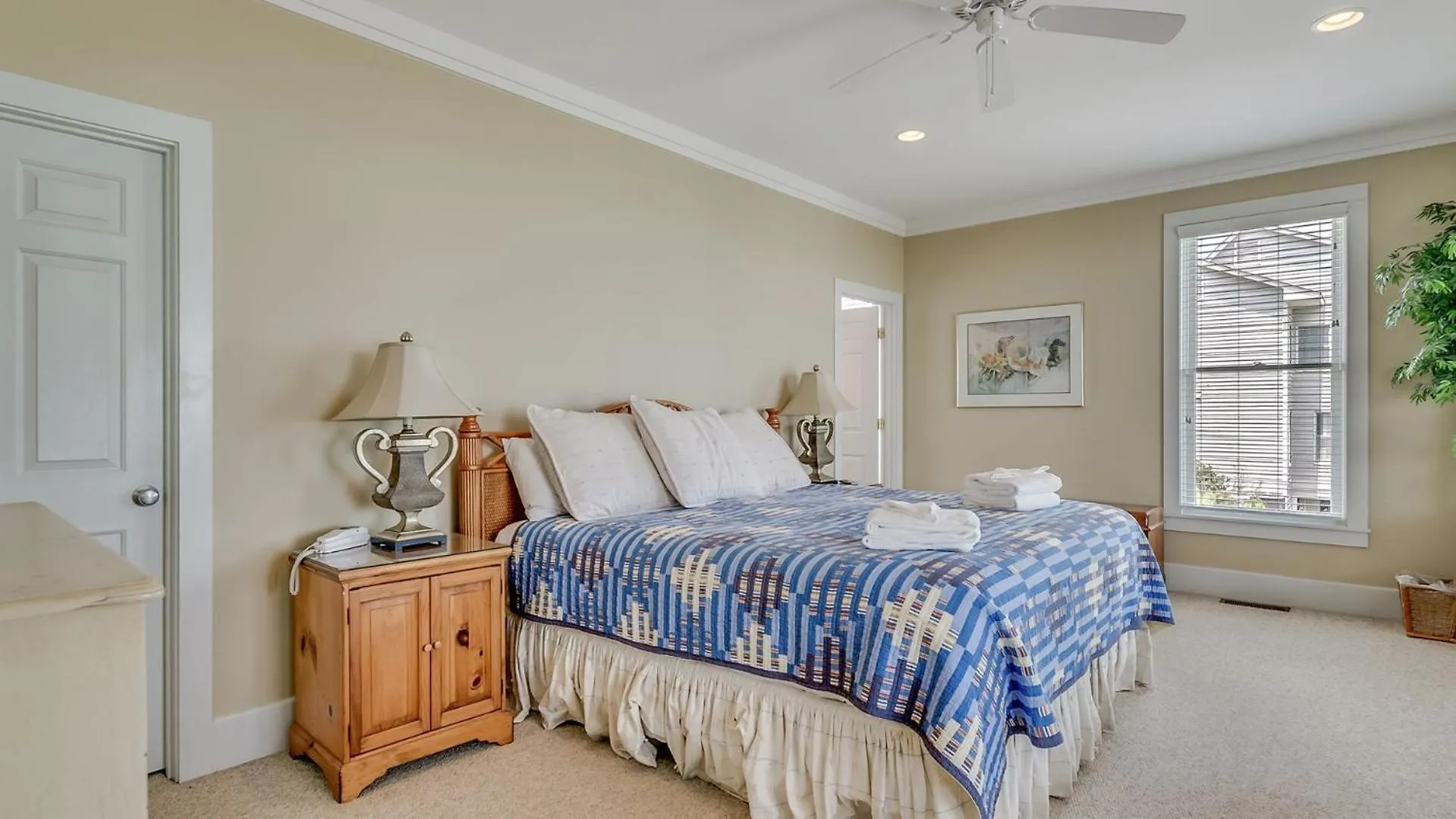 Spectacular Oceanfront Located On North Litchfield's Peaceful And Pristine Beaches, * Pawleys Island