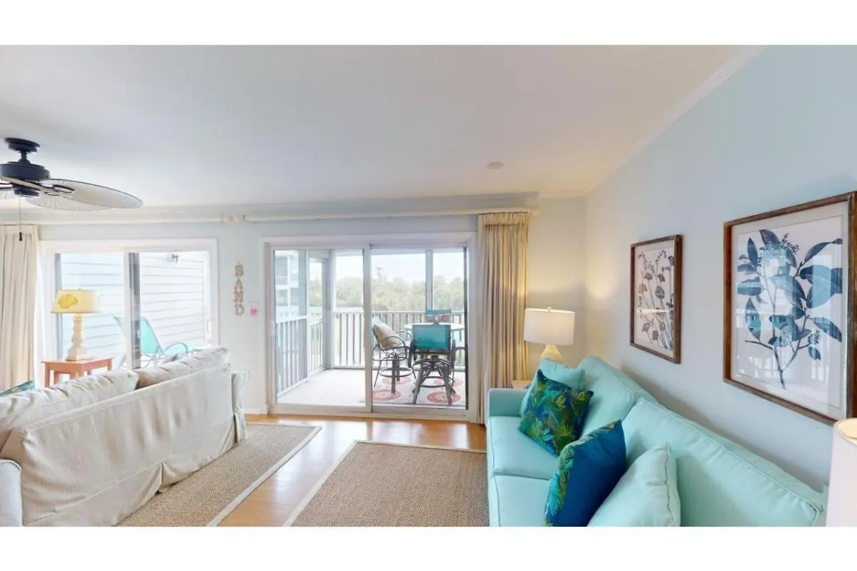 2 Bedroom In Inlet Point Stunning Views Holiday home