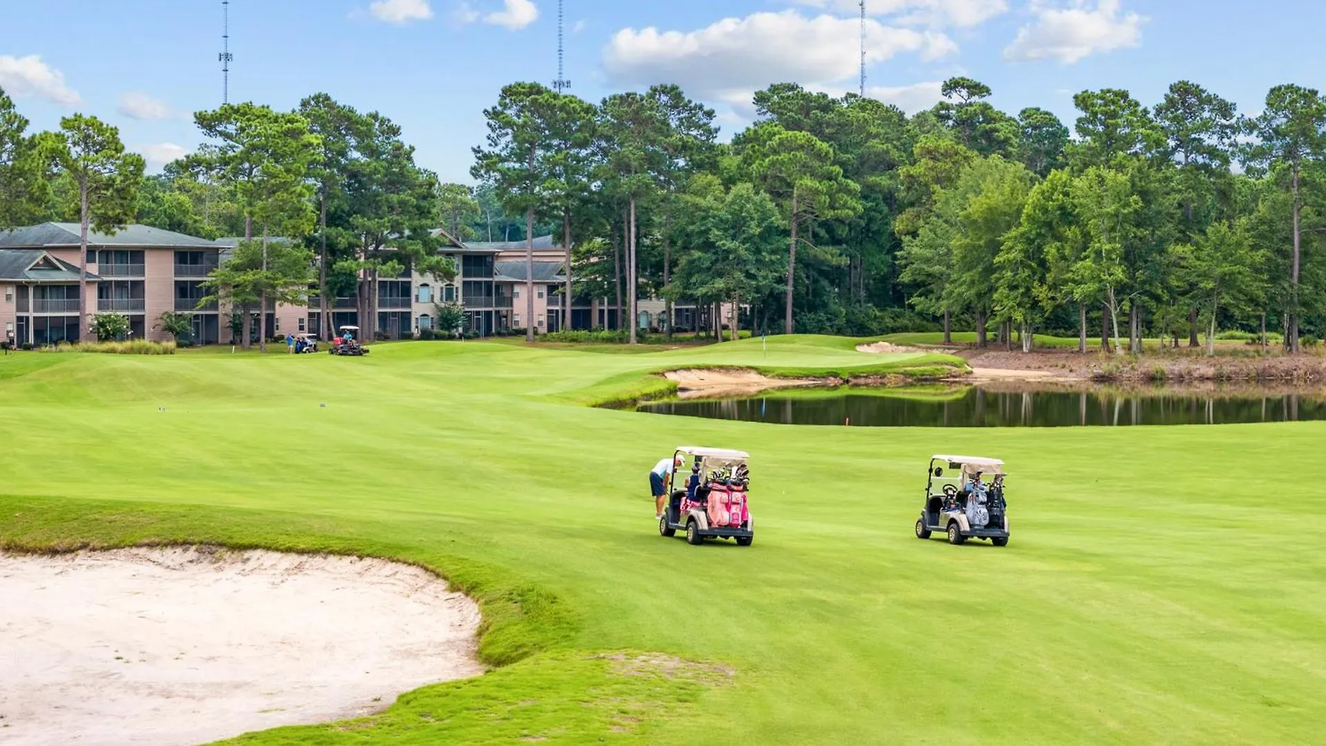 World Famous Golf ! True Blue 3 Bedroom Condo! Apartment *