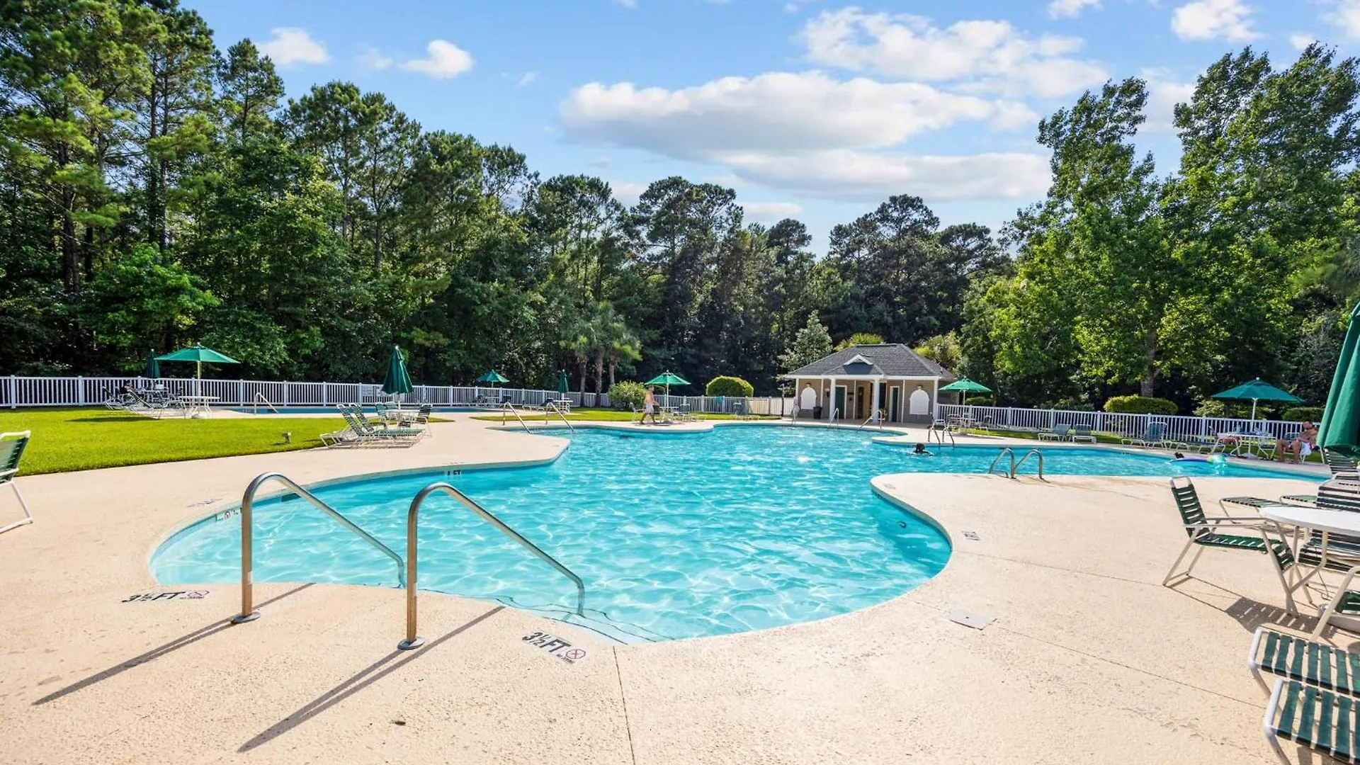 World Famous Golf ! True Blue 3 Bedroom Condo! Apartment Pawleys Island