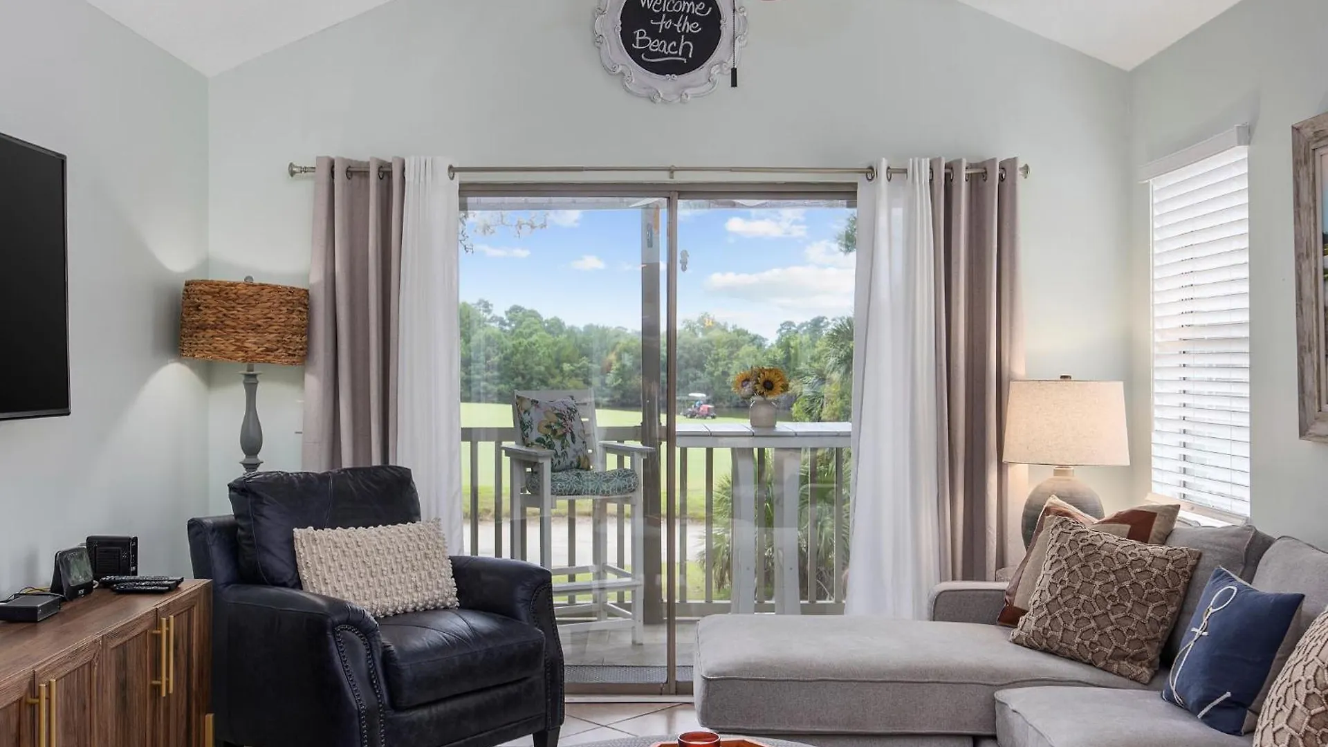 World Famous Golf ! True Blue 3 Bedroom Condo!