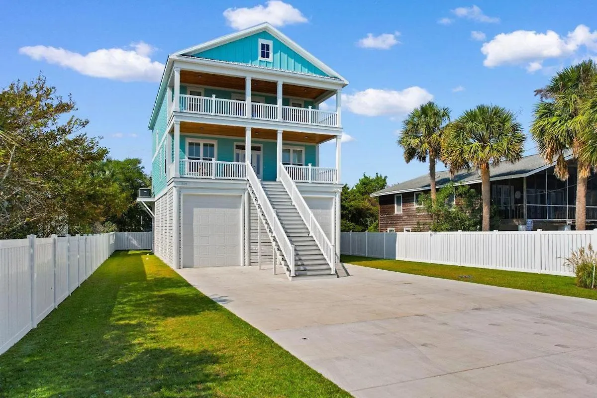 Nautical Nonsense Oceanview 4 Bedroom, 4 Bath * Pawleys Island