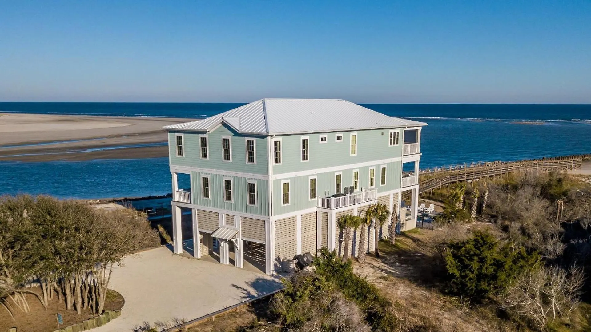 Holiday home Paradise Point: Luxury Beachfront With Views