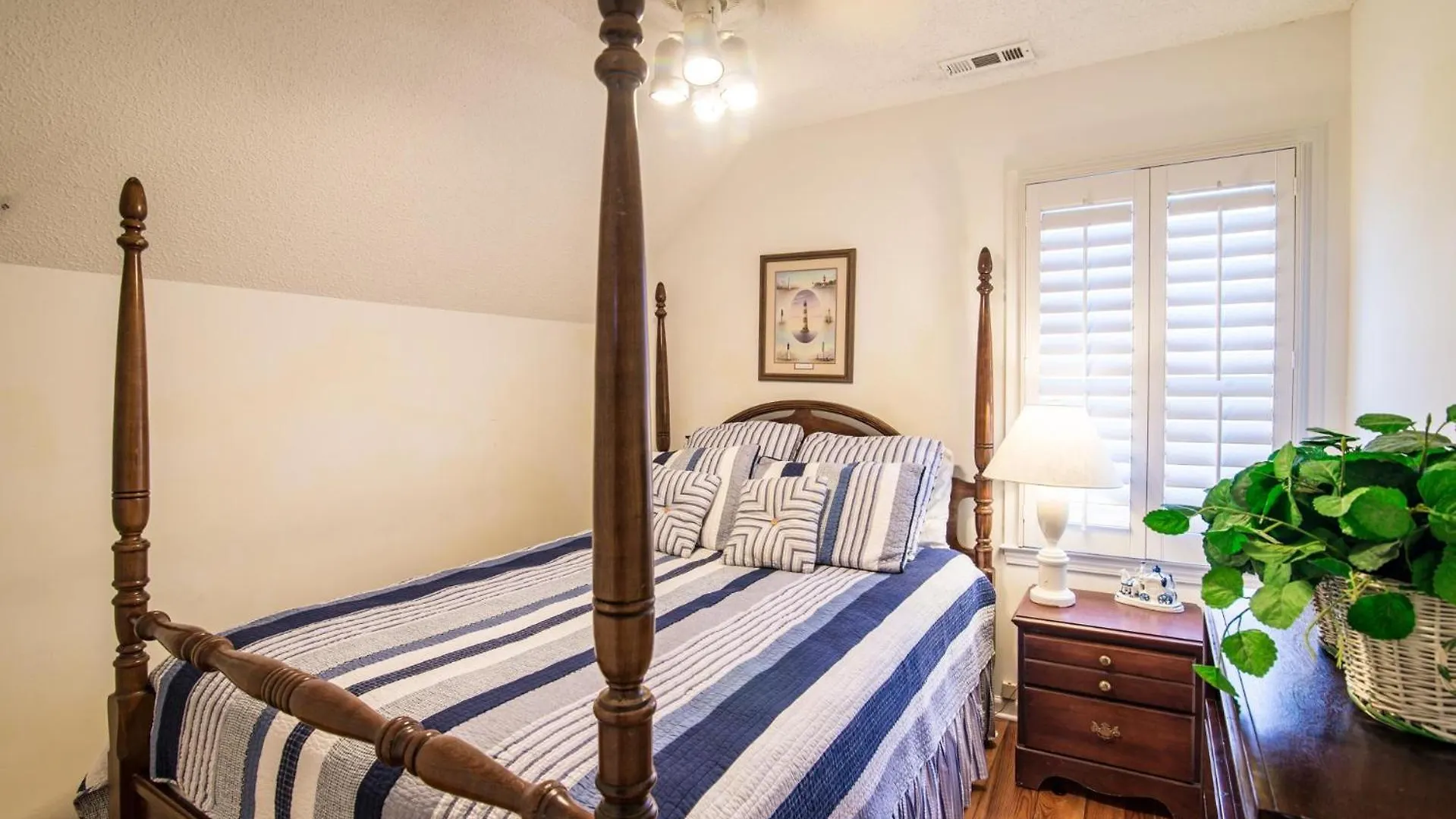 Holiday home Oceanfront Escape With Game And Access Pawleys Island