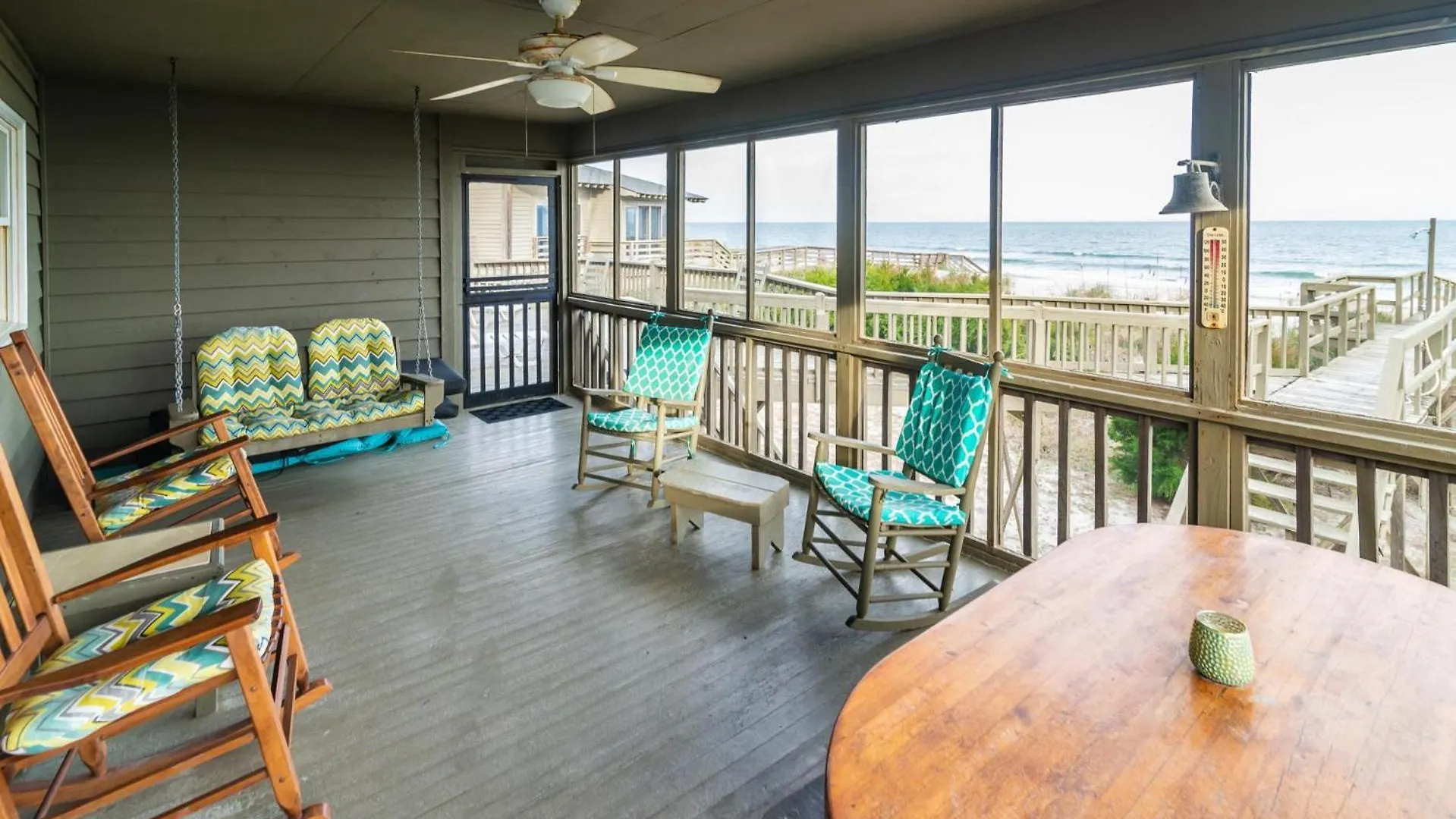 Oceanfront Escape With Game And Access
