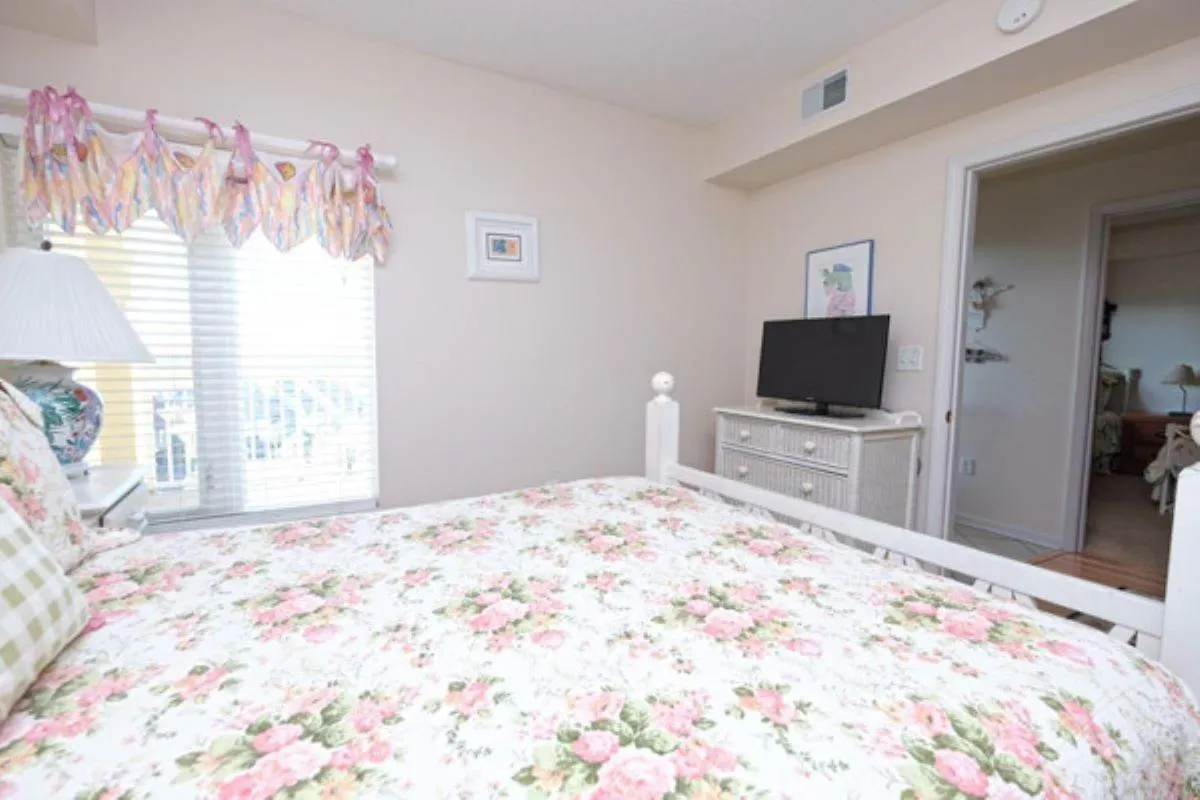 Holiday home Whitney Parish Retreat Beachfront Bliss Pawleys Island