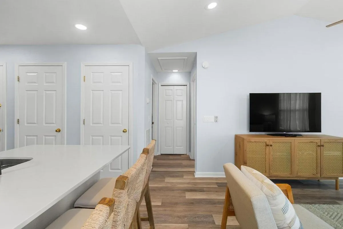 Award-winning True Blue Golf Course Community Villa