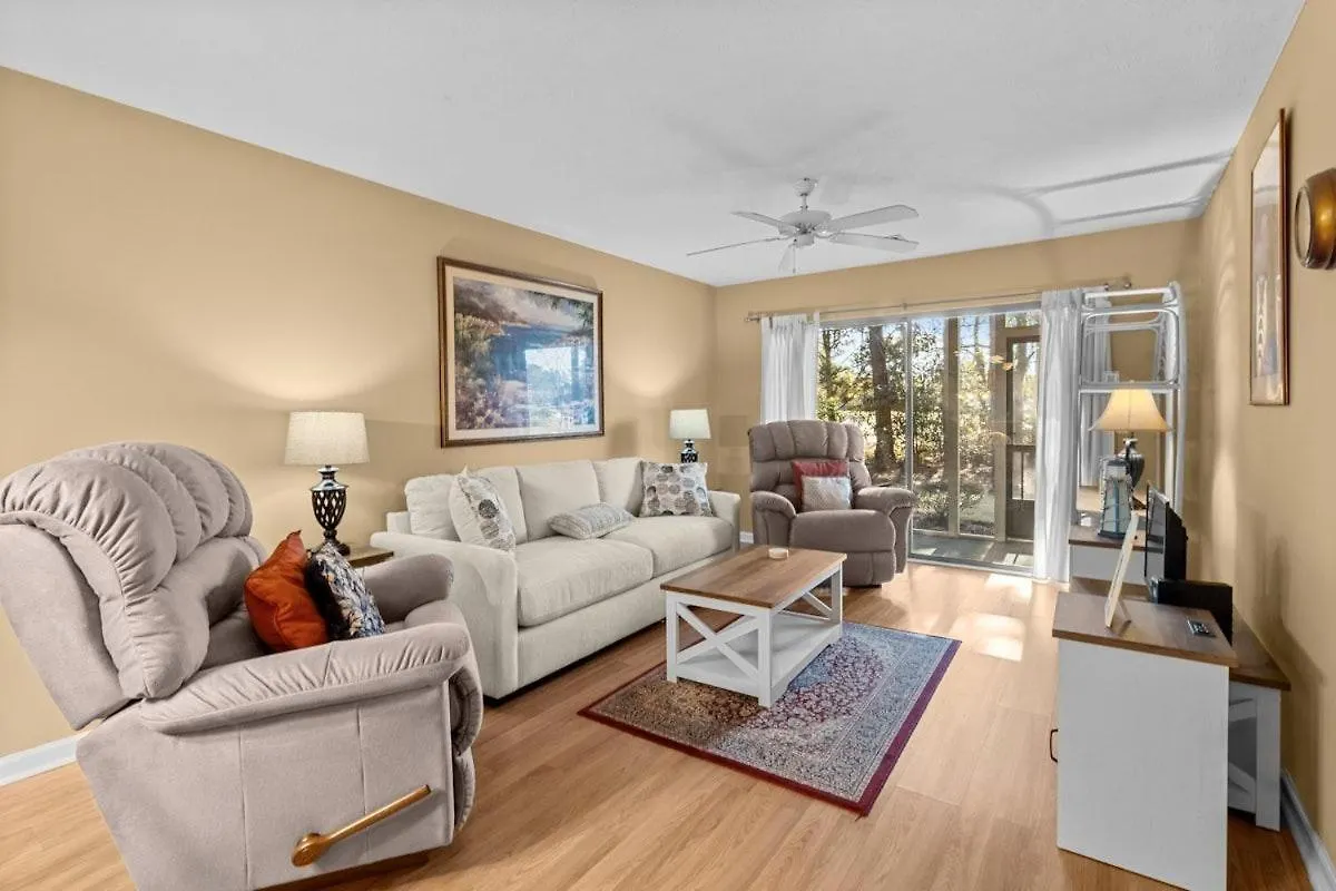 2 Bedroom Golf In Villa *