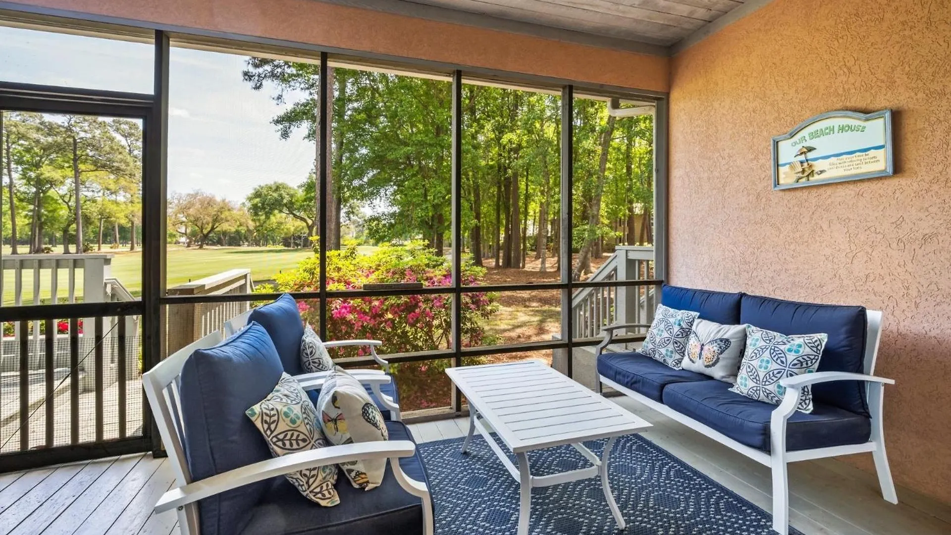 9th Hole Is Absolutely Everything Want For Your Vacation Or Golf Trip, Pawleys Island