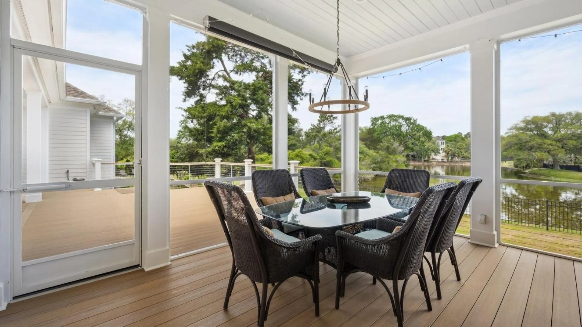 Close To The And Private Pool *