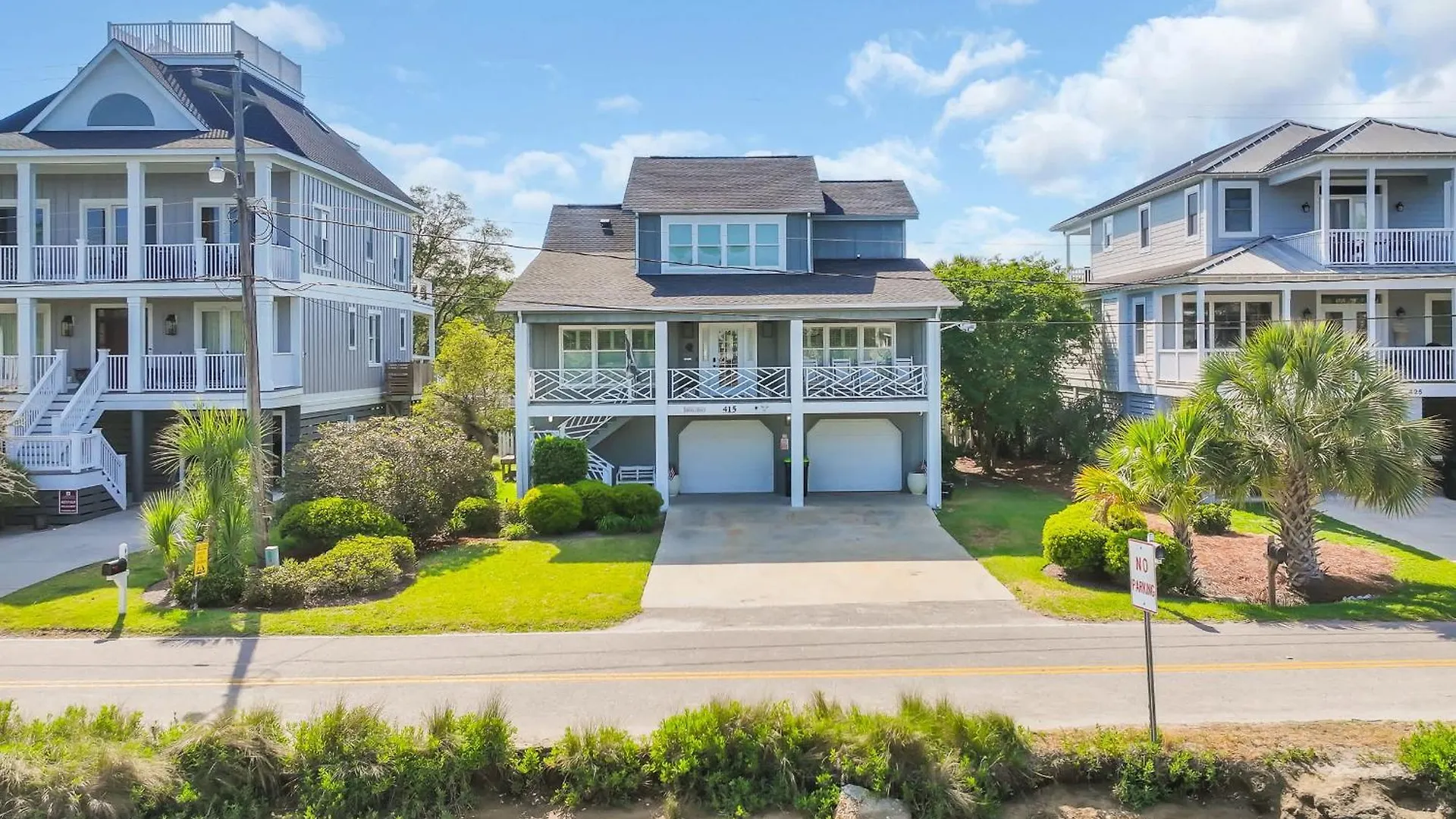 Sleeps 24 Waterfront Dock Golf Cart Walk To Holiday home