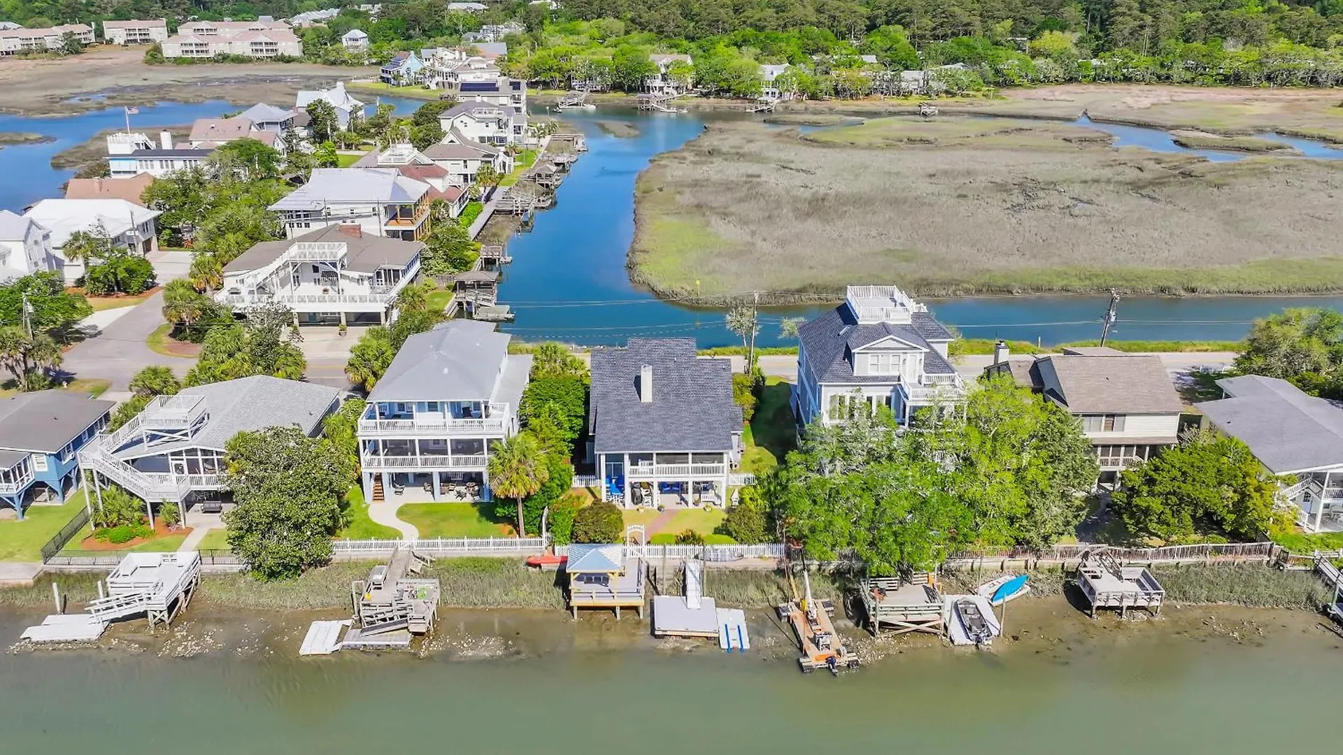 Sleeps 24 Waterfront Dock Golf Cart Walk To Holiday home Pawleys Island