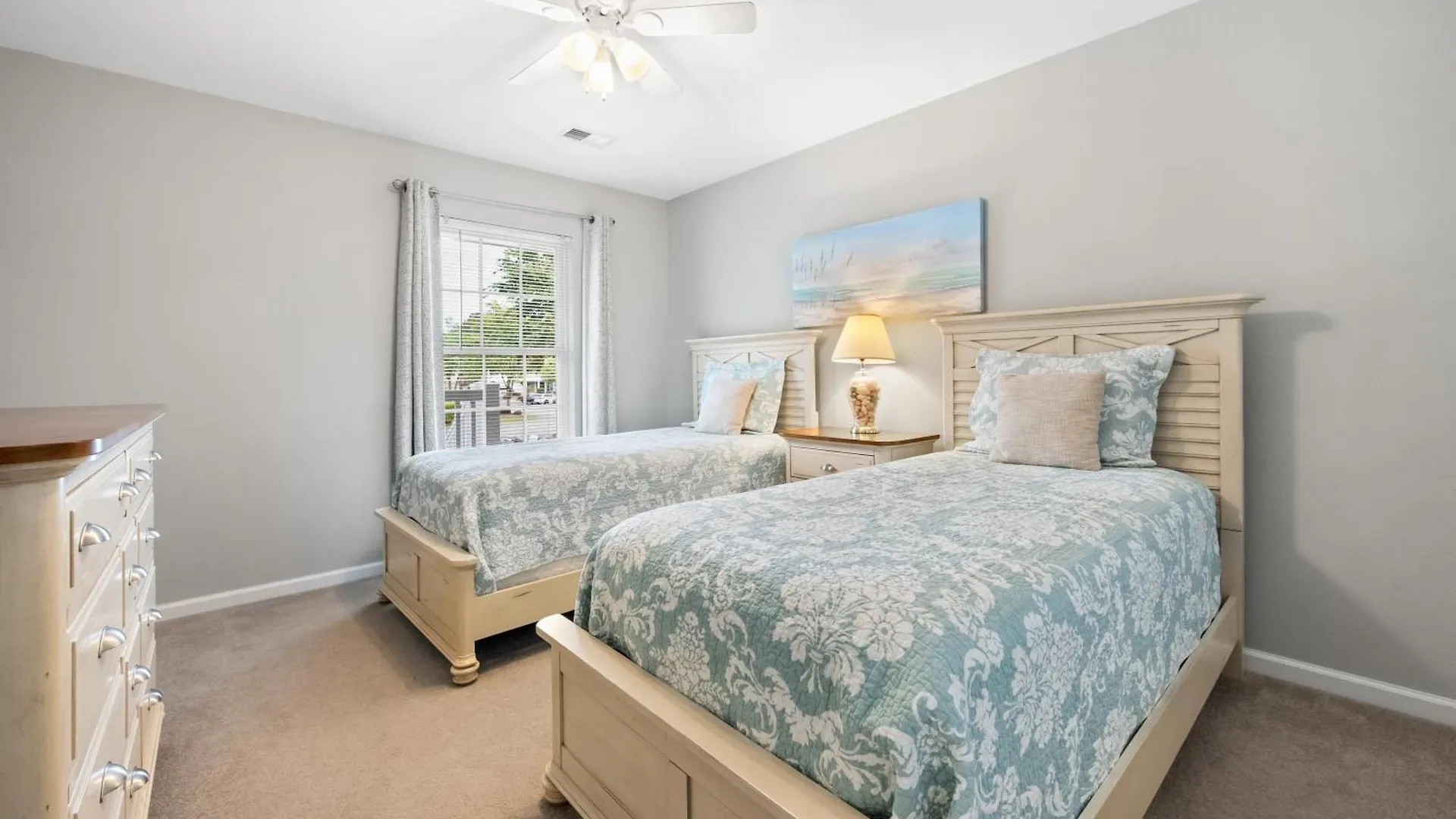 65d Isle Awhile Apartment *