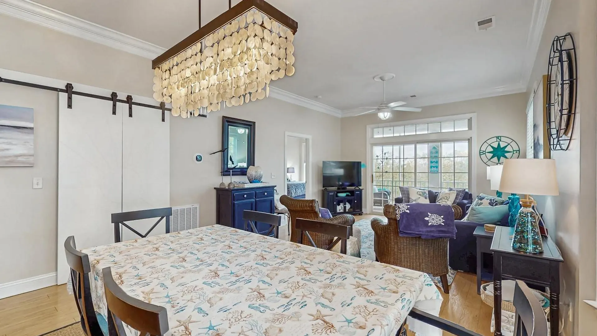 Apartment Seaside Sanctuary @ Litchfield By The Sea *